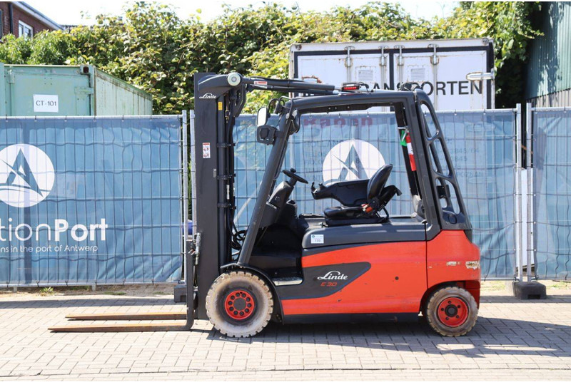 Linde E30PL - Xe nâng điện: hình 2 Linde E30PL - Xe nâng điện: hình 2
