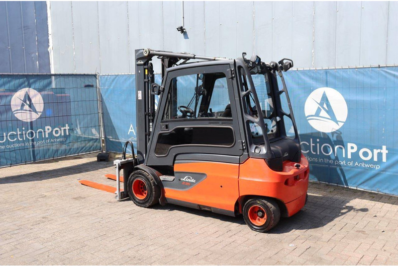 Linde E35L-01 - Xe nâng điện: hình 3 Linde E35L-01 - Xe nâng điện: hình 3