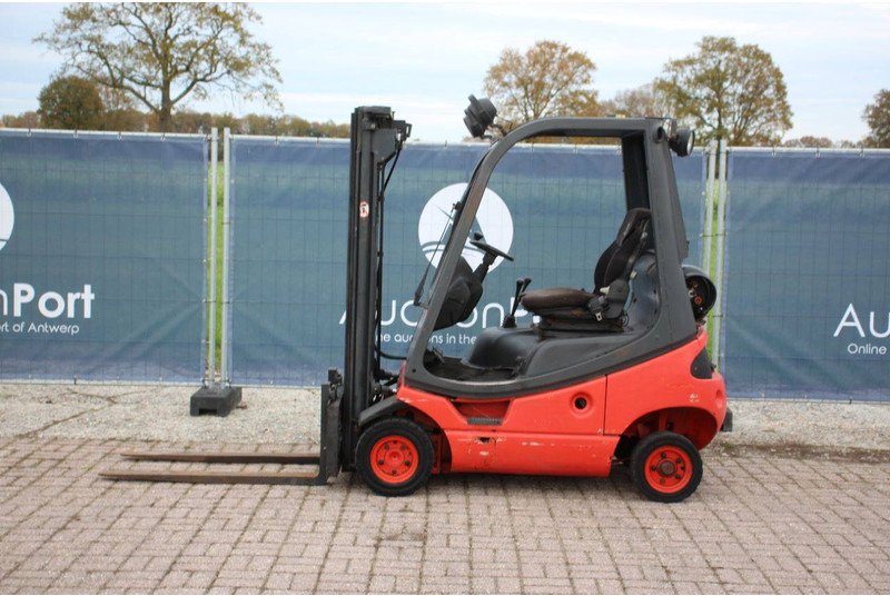 Linde H16T-02 - Xe nâng gas: hình 2 Linde H16T-02 - Xe nâng gas: hình 2