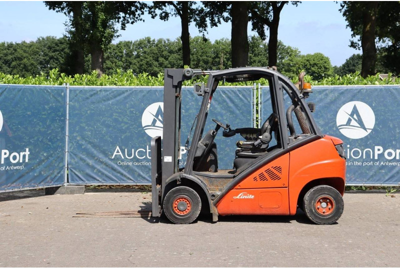 Linde H25D-01 - Xe nâng diesel: hình 2 Linde H25D-01 - Xe nâng diesel: hình 2