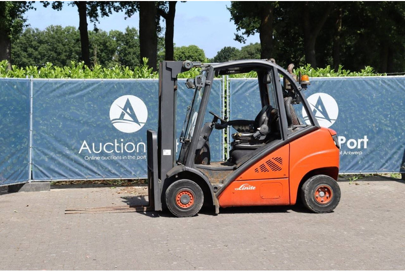 Linde H25D-01 - Xe nâng diesel: hình 1 Linde H25D-01 - Xe nâng diesel: hình 1