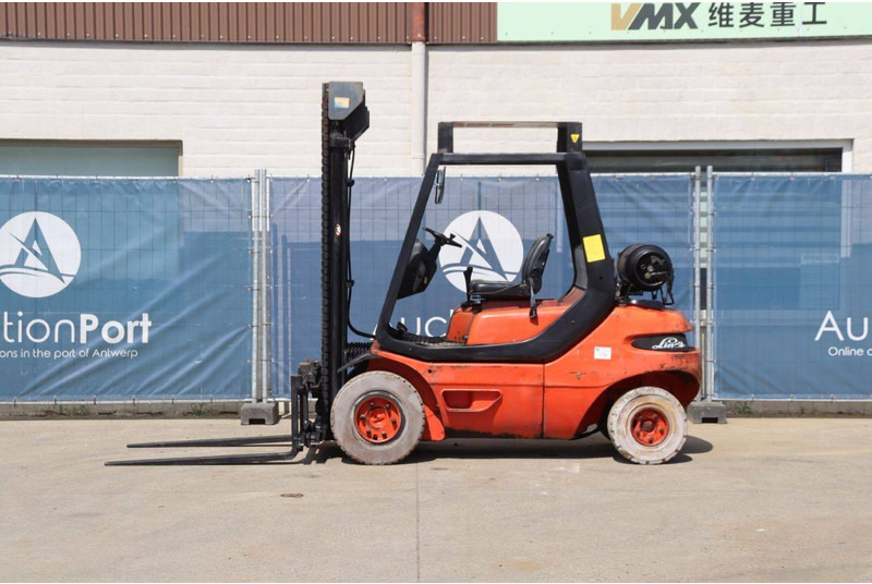 Linde H25D - Xe nâng gas: hình 2 Linde H25D - Xe nâng gas: hình 2
