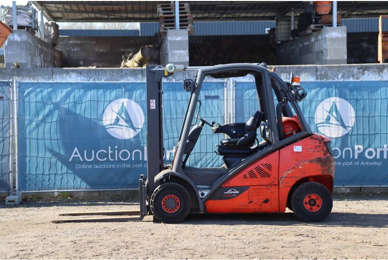 Linde H25T-02 - Xe nâng diesel: hình 2 Linde H25T-02 - Xe nâng diesel: hình 2