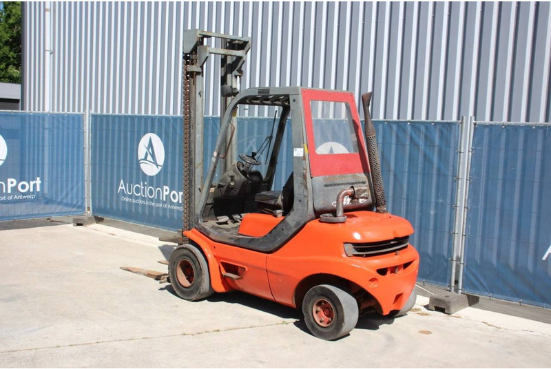 Linde H30D-02 - Xe nâng diesel: hình 3 Linde H30D-02 - Xe nâng diesel: hình 3