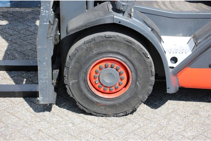 Xe nâng diesel Linde H35: hình 15