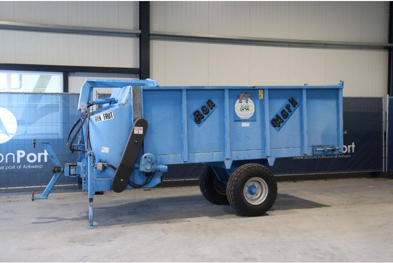 MARK R301 - Máy rải phân chuồng: hình 1 MARK R301 - Máy rải phân chuồng: hình 1