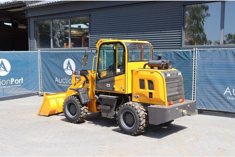 Machpro MP-L300 - Máy xúc lật bánh lốp: hình 3 Machpro MP-L300 - Máy xúc lật bánh lốp: hình 3