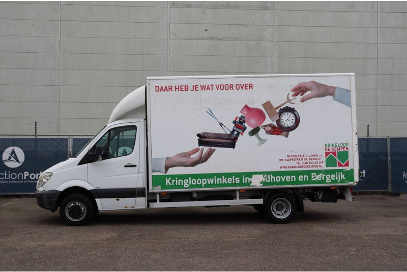 Mercedes-Benz 515 CDI/3.5 - Xe tải nhỏ thùng kín: hình 2 Mercedes-Benz 515 CDI/3.5 - Xe tải nhỏ thùng kín: hình 2