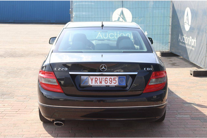 Mercedes-Benz C-Klasse 220 CDI - Sedan: hình 5 Mercedes-Benz C-Klasse 220 CDI - Sedan: hình 5