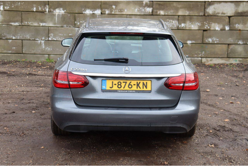 Mercedes-Benz C-Klasse C220d - Sedan: hình 5 Mercedes-Benz C-Klasse C220d - Sedan: hình 5