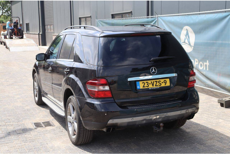 Mercedes-Benz M-Klasse ML 320 CDI 4 MATIC - SUV: hình 5 Mercedes-Benz M-Klasse ML 320 CDI 4 MATIC - SUV: hình 5