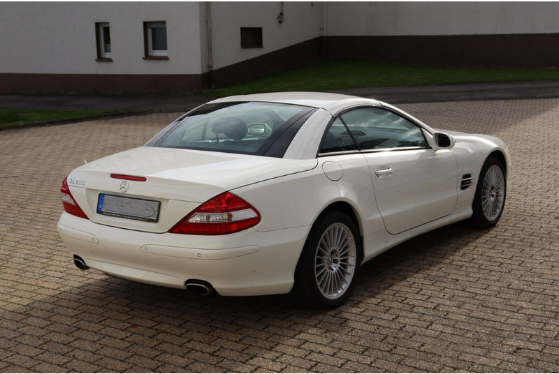 Xe hơi Mercedes-Benz SL600: hình 6