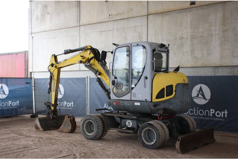 Neuson 6503-2 - Máy xúc bánh lốp: hình 3 Neuson 6503-2 - Máy xúc bánh lốp: hình 3