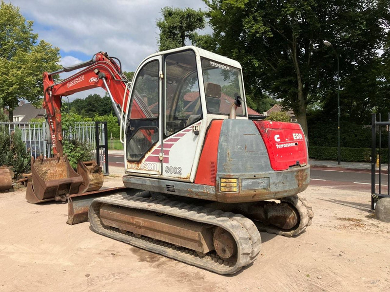 Neuson 8002 - Máy xúc bánh xích: hình 3 Neuson 8002 - Máy xúc bánh xích: hình 3