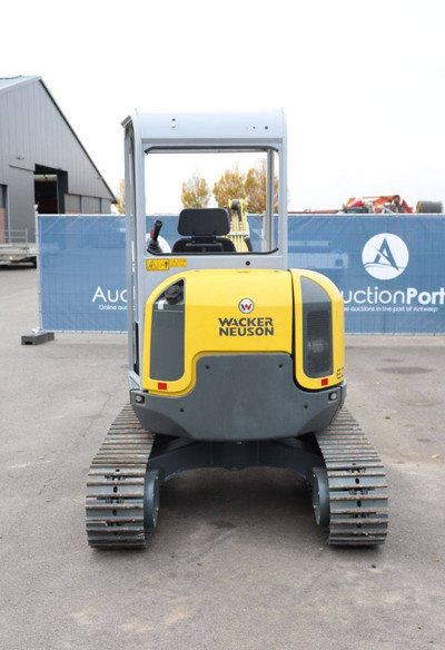 Neuson EZ28 - Máy xúc mini: hình 5 Neuson EZ28 - Máy xúc mini: hình 5