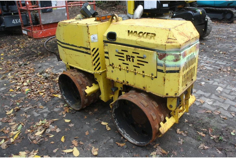 Neuson RT820C - Máy đầm: hình 4 Neuson RT820C - Máy đầm: hình 4