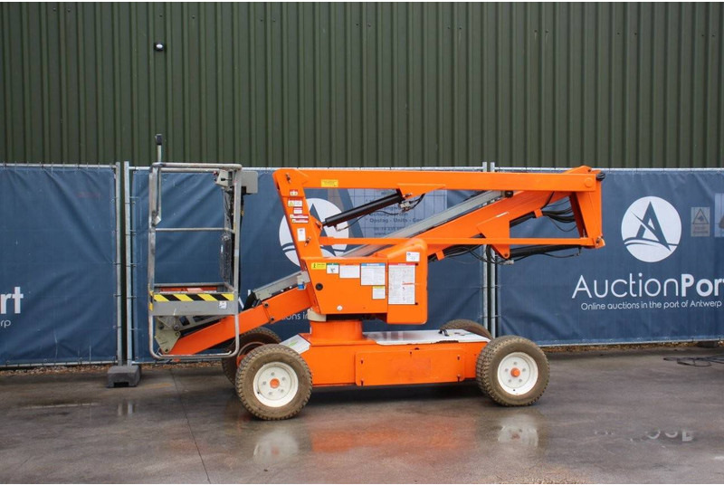 Niftylift HR12NE - Xe nâng người nhiều khớp nối: hình 1 Niftylift HR12NE - Xe nâng người nhiều khớp nối: hình 1
