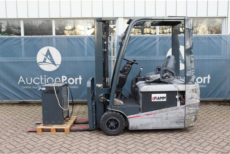 Nissan G1N1L18Q - Xe nâng điện: hình 2 Nissan G1N1L18Q - Xe nâng điện: hình 2