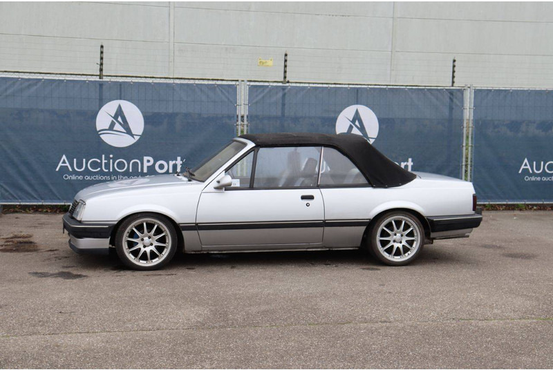 Opel ASCONA-C - Xe hơi: hình 1 Opel ASCONA-C - Xe hơi: hình 1