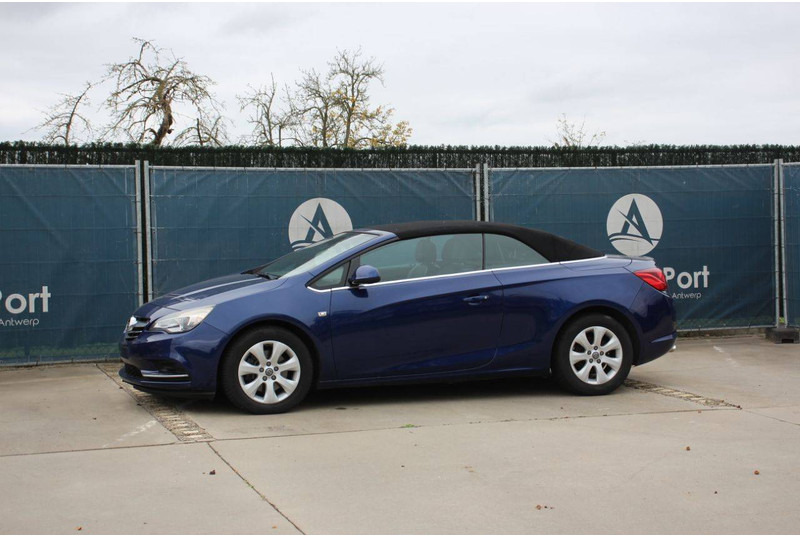 Opel Cascada - Xe hơi: hình 1 Opel Cascada - Xe hơi: hình 1