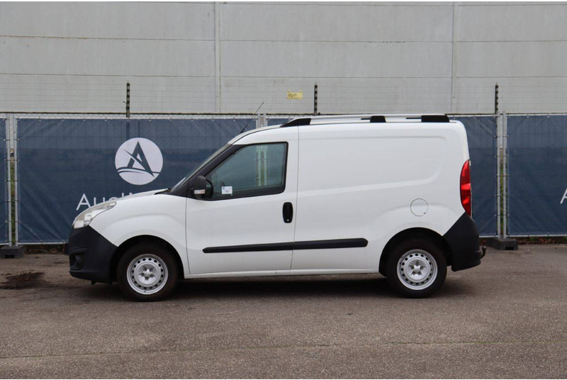 Opel Combo van - Xe van chở hàng: hình 2 Opel Combo van - Xe van chở hàng: hình 2