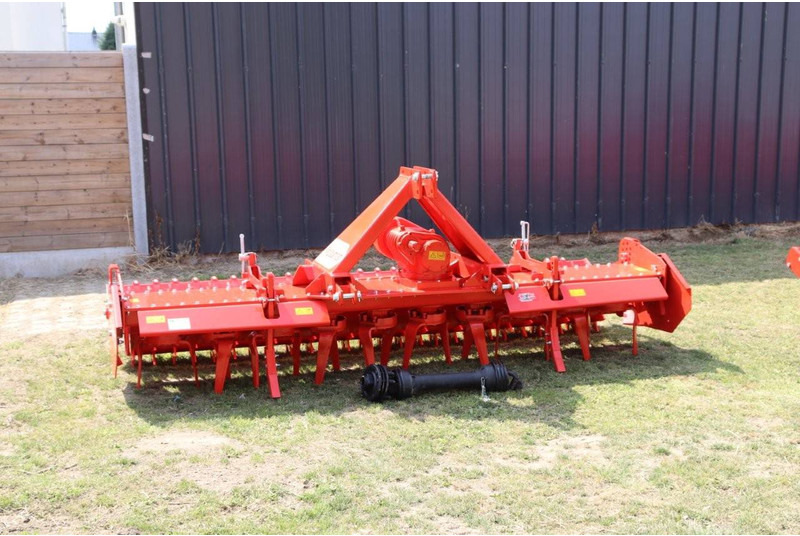 Özduman Falcon 3000 - Dàn xới lưỡi đứng: hình 1 Özduman Falcon 3000 - Dàn xới lưỡi đứng: hình 1