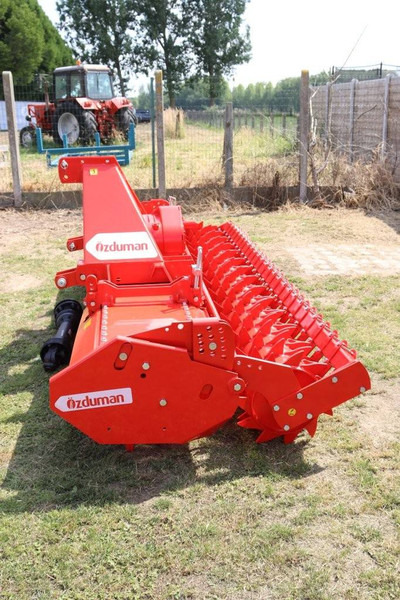 Özduman Falcon 3000 - Dàn xới lưỡi đứng: hình 5 Özduman Falcon 3000 - Dàn xới lưỡi đứng: hình 5