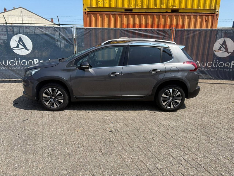 Peugeot 2008 SUV - SUV: hình 2 Peugeot 2008 SUV - SUV: hình 2