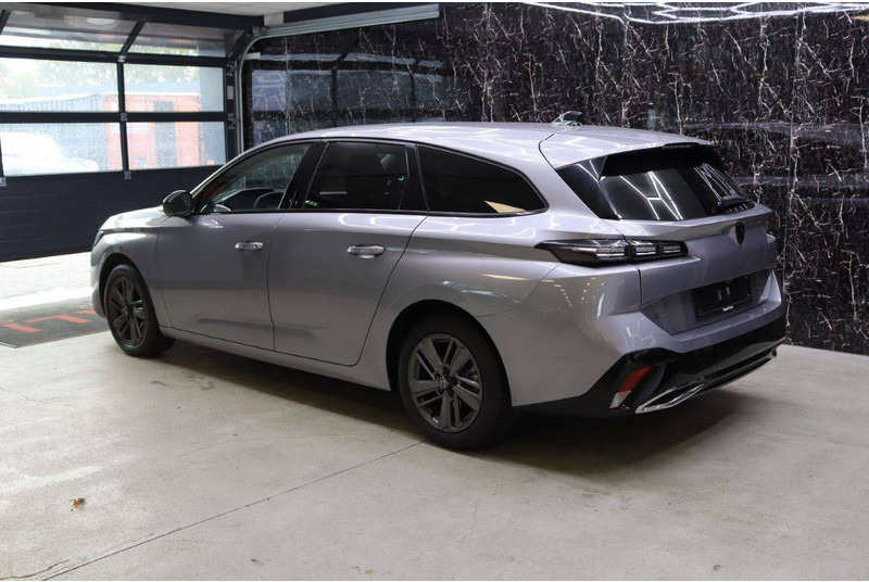 Peugeot 308 SW - Xe hơi: hình 4 Peugeot 308 SW - Xe hơi: hình 4