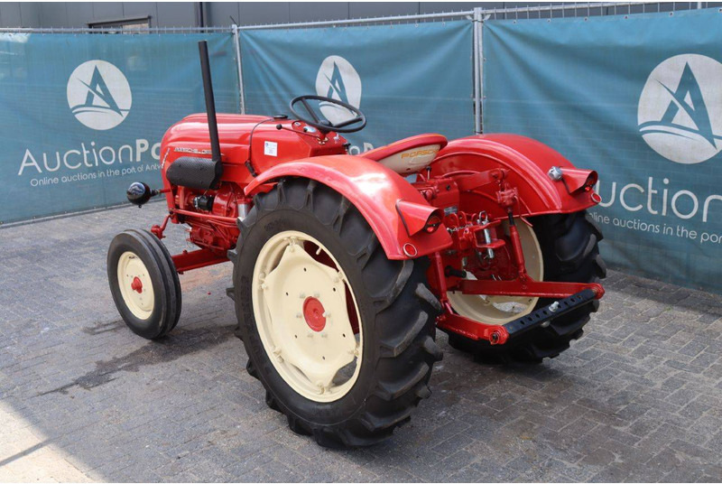 Porsche Standard - Máy cày: hình 4 Porsche Standard - Máy cày: hình 4