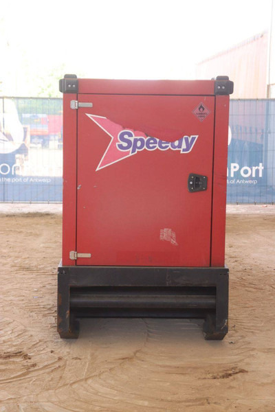 Pramac GRW115 - Bộ phát điện: hình 5 Pramac GRW115 - Bộ phát điện: hình 5