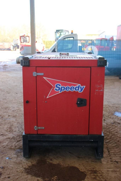 Pramac GRW22 - Bộ phát điện: hình 4 Pramac GRW22 - Bộ phát điện: hình 4