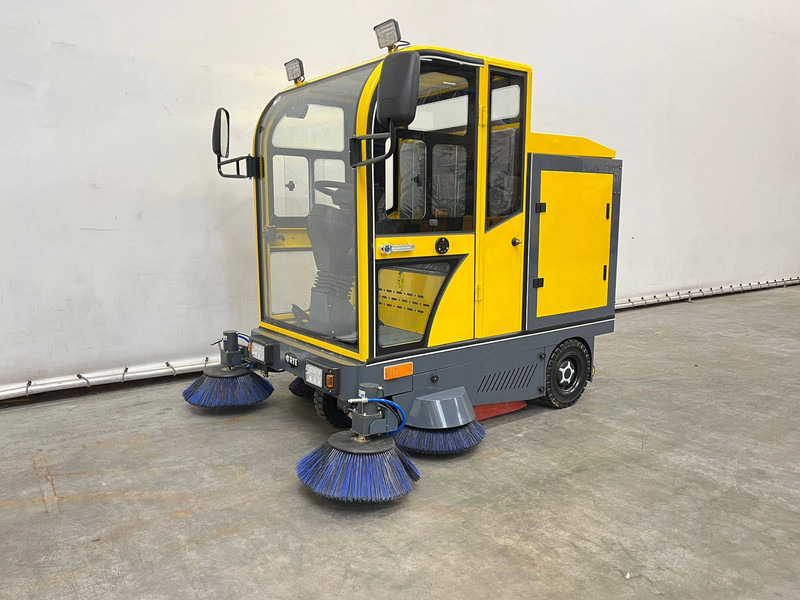 RTE ST150 - Xe quét đường: hình 1 RTE ST150 - Xe quét đường: hình 1