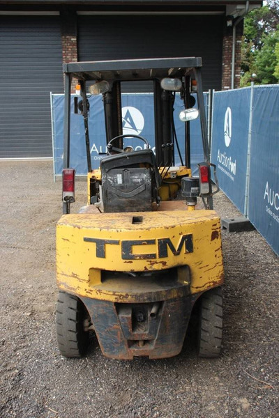 TCM FD25Z2ST - Xe nâng diesel: hình 4 TCM FD25Z2ST - Xe nâng diesel: hình 4