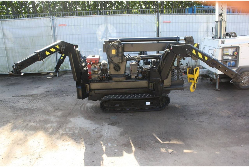 Tadano TM15Z - Cần cẩu: hình 3 Tadano TM15Z - Cần cẩu: hình 3