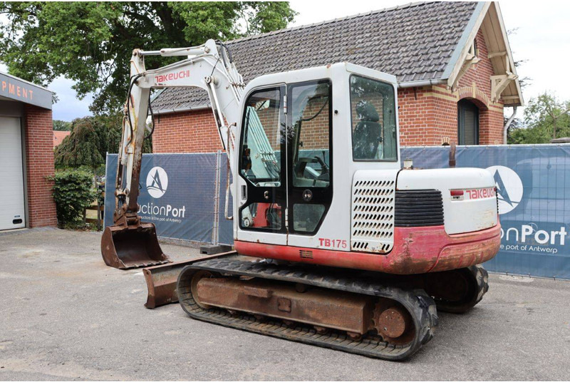 Takeuchi TB175 - Máy xúc mini: hình 3 Takeuchi TB175 - Máy xúc mini: hình 3