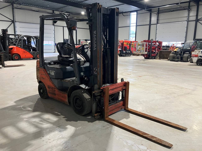 Xe nâng diesel Toyota 02-8FDF18: hình 6