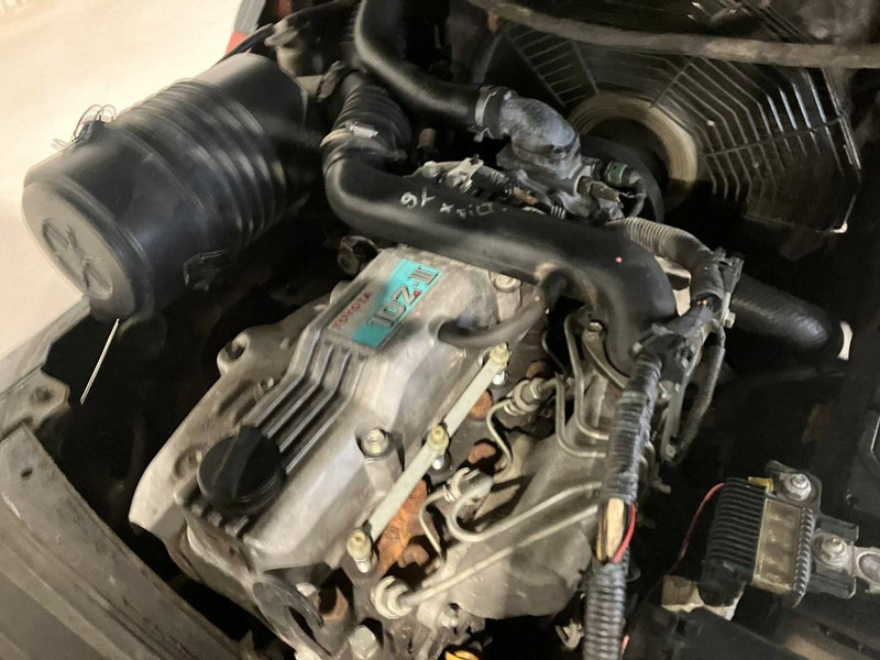 Xe nâng diesel Toyota 02-8FDF18: hình 13