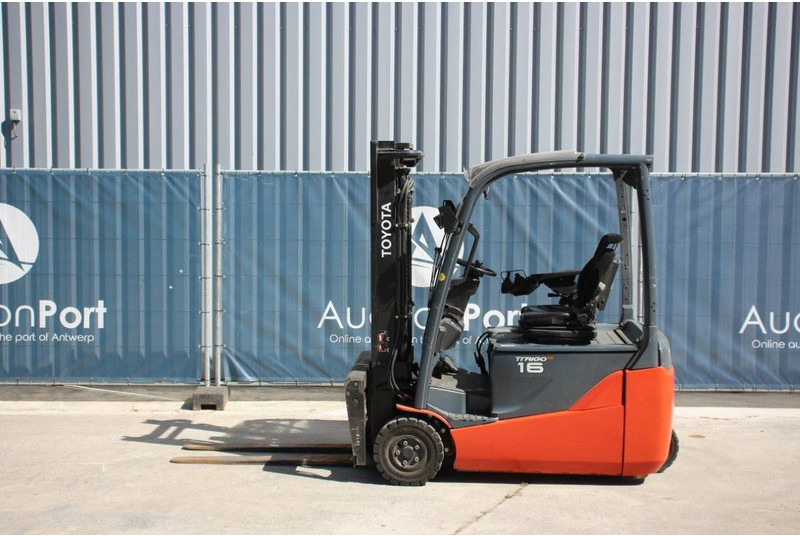 Toyota 8FBE16T - Xe nâng điện: hình 2 Toyota 8FBE16T - Xe nâng điện: hình 2