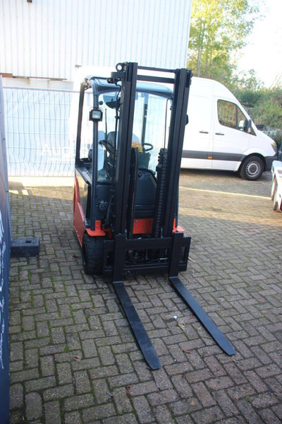 Xe nâng điện Toyota 8FBET20: hình 6