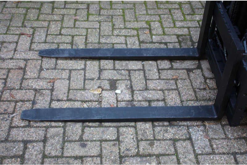 Xe nâng điện Toyota 8FBET20: hình 11