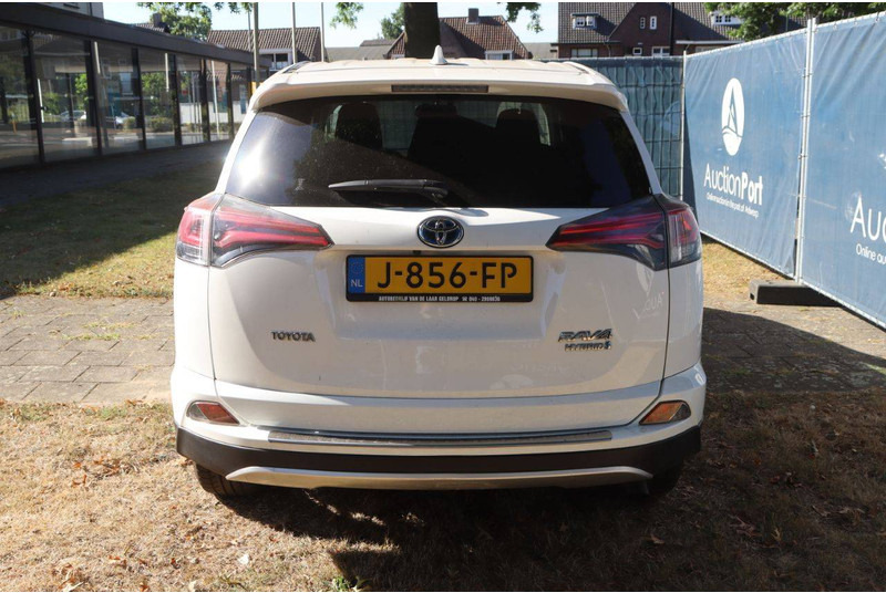 Toyota RAV4 - SUV: hình 5 Toyota RAV4 - SUV: hình 5