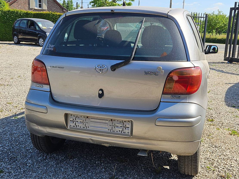 Toyota Yaris (I - update) 1.0 16v VVT-i - Sedan: hình 4 Toyota Yaris (I - update) 1.0 16v VVT-i - Sedan: hình 4