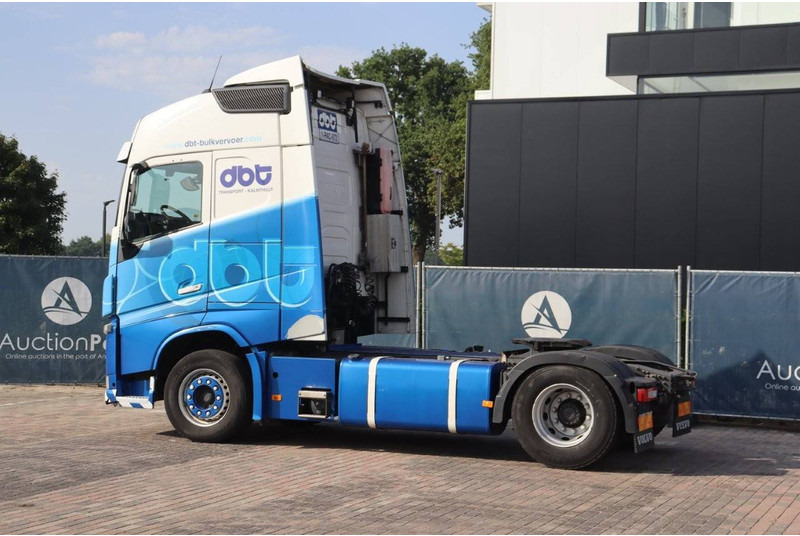 Volvo FH - Xe tải khung gầm: hình 3 Volvo FH - Xe tải khung gầm: hình 3