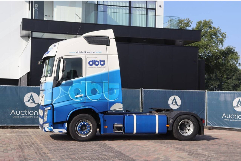 Volvo FH - Xe tải khung gầm: hình 1 Volvo FH - Xe tải khung gầm: hình 1