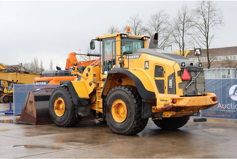 Volvo L150H - Máy xúc lật bánh lốp: hình 4 Volvo L150H - Máy xúc lật bánh lốp: hình 4