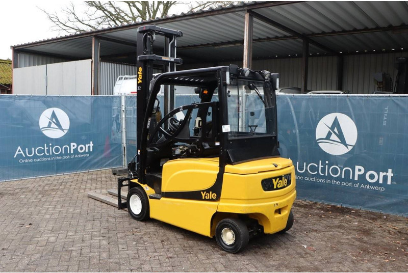Yale ERP35VL F2945 - Xe nâng điện: hình 3 Yale ERP35VL F2945 - Xe nâng điện: hình 3