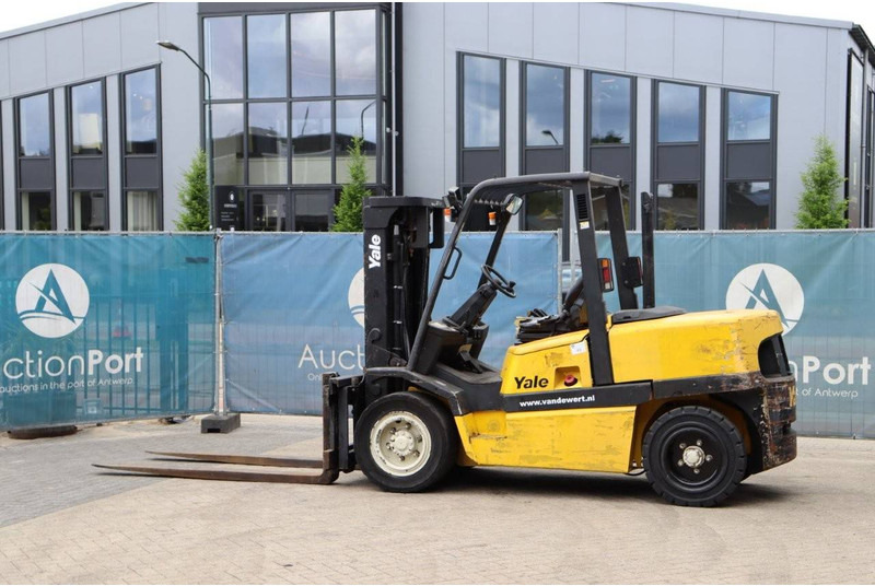 Yale GDP50MJ E2214 - Xe nâng diesel: hình 3 Yale GDP50MJ E2214 - Xe nâng diesel: hình 3