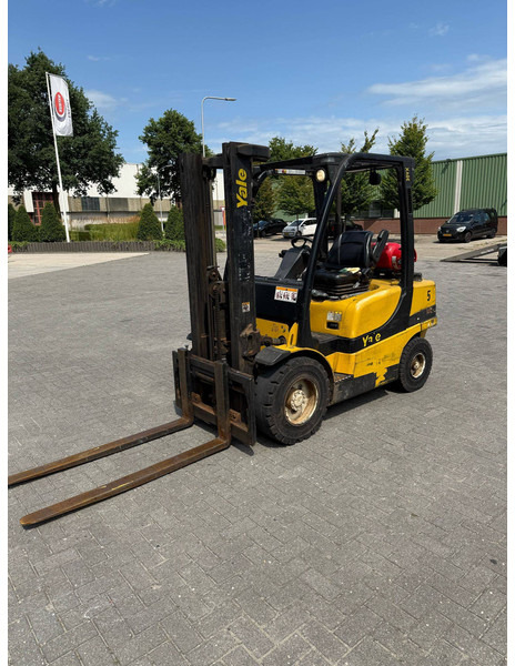 Yale GLP30VX F2195 - Xe nâng gas: hình 1 Yale GLP30VX F2195 - Xe nâng gas: hình 1