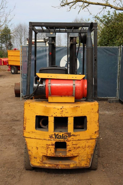 Yale TFG 15 - Xe nâng gas: hình 4 Yale TFG 15 - Xe nâng gas: hình 4